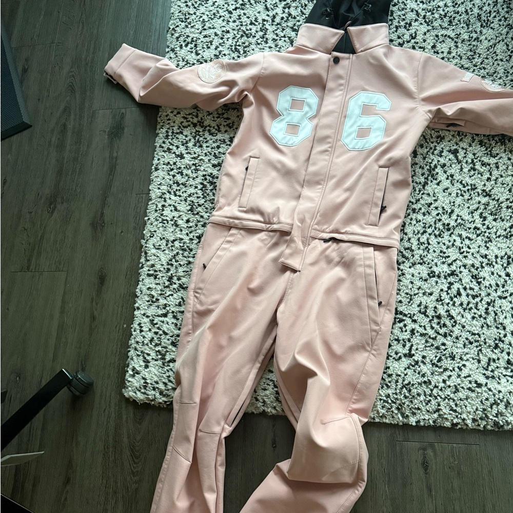 Women Ski Snowboard Suit Stylish Pink with Hood